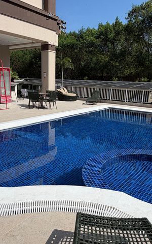 Studio para alugar com 37m², 1 quarto e 1 vaga Studio para alugar com 37m², 1 quarto e 1 vagaÁrea comum - Piscina