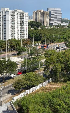 Studio para alugar com 37m², 1 quarto e 1 vaga Studio para alugar com 37m², 1 quarto e 1 vagaVaranda