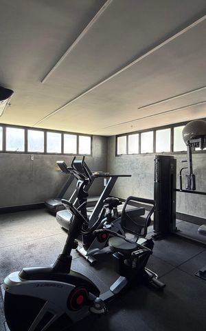 Studio para alugar com 37m², 1 quarto e 1 vaga Studio para alugar com 37m², 1 quarto e 1 vagaÁrea comum - Academia