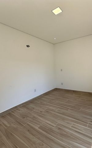 Casa de condomínio à venda com 304m², 4 quartos e 4 vagasSuíte 2