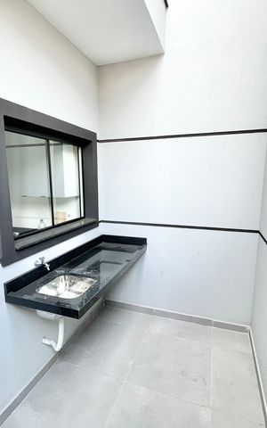 Casa à venda com 123m², 3 quartos e 2 vagas Casa à venda com 123m², 3 quartos e 2 vagasCozinha