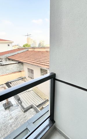 Casa à venda com 123m², 3 quartos e 2 vagas Casa à venda com 123m², 3 quartos e 2 vagasQuarto 3 Varanda