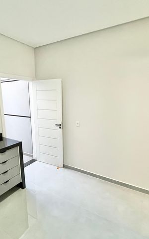 Casa à venda com 123m², 3 quartos e 2 vagas Casa à venda com 123m², 3 quartos e 2 vagasCozinha