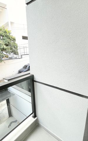 Casa à venda com 123m², 3 quartos e 2 vagas Casa à venda com 123m², 3 quartos e 2 vagasVaranda