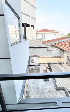 Casa à venda com 123m², 3 quartos e 2 vagas Casa à venda com 123m², 3 quartos e 2 vagasQuarto 3 Varanda