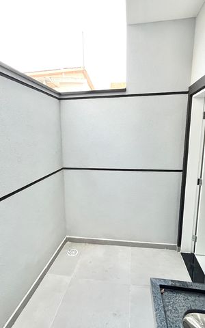 Casa à venda com 123m², 3 quartos e 2 vagas Casa à venda com 123m², 3 quartos e 2 vagasCozinha