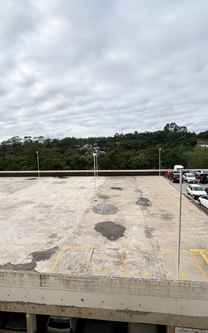 Apartamento à venda com 375m², 2 quartos e 2 vagas Apartamento à venda com 375m², 2 quartos e 2 vagasVista da Sacada