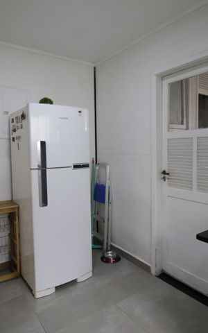 Casa de condomínio para alugar com 375m², 4 quartos e 2 vagasCozinha