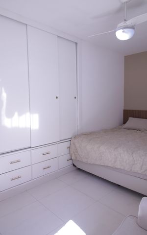 Casa de condomínio para alugar com 375m², 4 quartos e 2 vagasSuíte 4