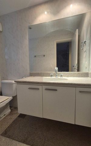 Apartamento para alugar com 150m², 4 quartos e 3 vagas