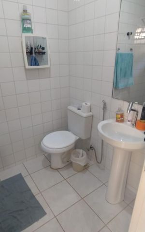 Casa de condomínio para alugar com 55m², 1 quarto e 1 vaga Casa de condomínio para alugar com 55m², 1 quarto e 1 vagaBanheiro