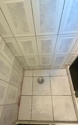 Apartamento para alugar com 70m², 3 quartos e 1 vaga Apartamento para alugar com 70m², 3 quartos e 1 vagaBanheiro