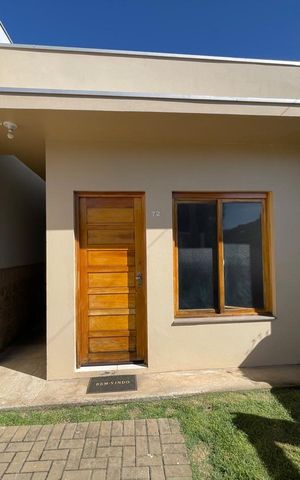 Casa para alugar com 55m², 2 quartos e 1 vaga