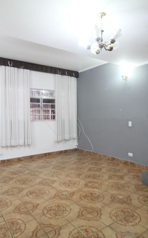 Casa à venda com 123m², 2 quartos e 1 vagaSala