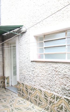 Casa à venda com 123m², 2 quartos e 1 vagalavanderia