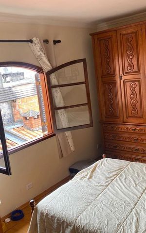Casa à venda com 164m², 3 quartos e 2 vagas Casa à venda com 164m², 3 quartos e 2 vagasQuarto