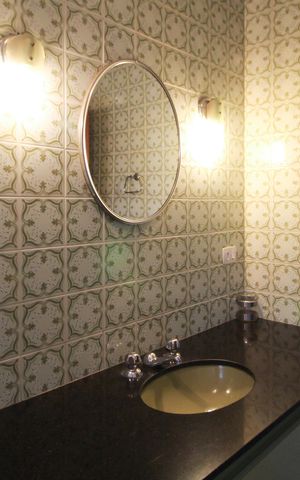 Casa à venda com 206m², 3 quartos e 2 vagas Casa à venda com 206m², 3 quartos e 2 vagasBanheiro