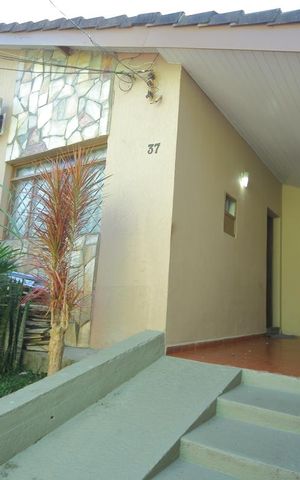 Casa à venda com 162m², 3 quartos e 1 vagaGaragem/varanda 