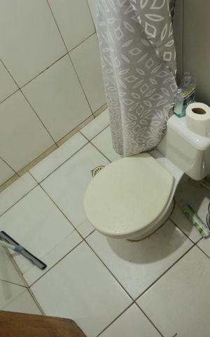 Casa à venda com 162m², 3 quartos e 1 vagaBanheiro da Suíte ( externa ) 