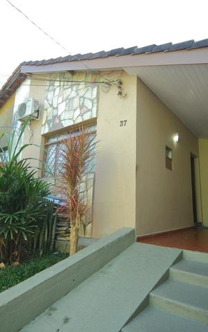 Casa à venda com 162m², 3 quartos e 1 vagaJardim/garagem - Vista Interna 