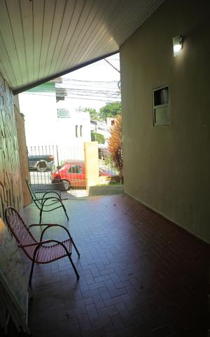 Casa à venda com 162m², 3 quartos e 1 vagaGaragem/varanda da sala 