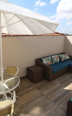 Casa à venda com 200m², 2 quartos e 2 vagasÁrea Comum