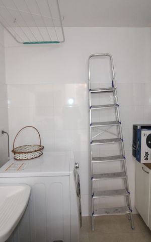Casa à venda com 200m², 2 quartos e 2 vagasÁrea de Serviço