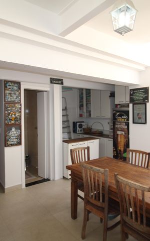 Casa à venda com 200m², 2 quartos e 2 vagasÁrea Comum