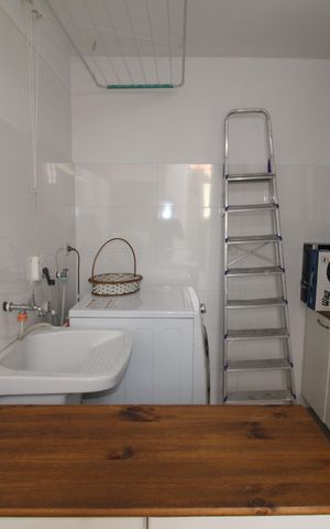 Casa à venda com 200m², 2 quartos e 2 vagasÁrea de Serviço