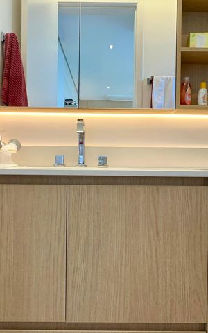 Apartamento à venda com 151m², 2 quartos e 2 vagas Apartamento à venda com 151m², 2 quartos e 2 vagasBanheiro da Suíte 1