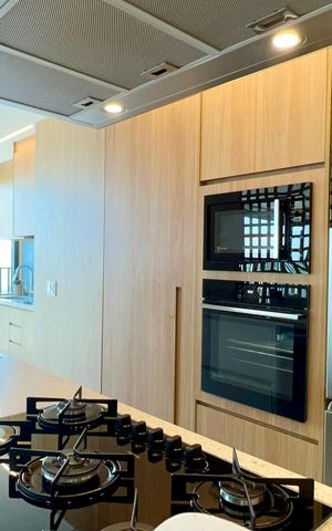 Apartamento à venda com 151m², 2 quartos e 2 vagas Apartamento à venda com 151m², 2 quartos e 2 vagasCozinha
