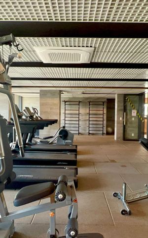 Apartamento à venda com 151m², 2 quartos e 2 vagas Apartamento à venda com 151m², 2 quartos e 2 vagasAcademia