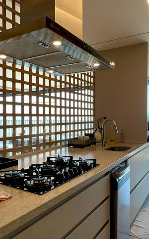 Apartamento à venda com 151m², 2 quartos e 2 vagas Apartamento à venda com 151m², 2 quartos e 2 vagasCozinha
