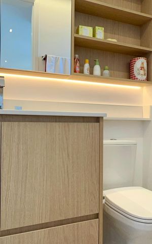 Apartamento à venda com 151m², 2 quartos e 2 vagas Apartamento à venda com 151m², 2 quartos e 2 vagasBanheiro da Suíte 1