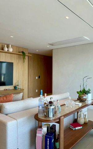 Apartamento à venda com 151m², 2 quartos e 2 vagas Apartamento à venda com 151m², 2 quartos e 2 vagasSala