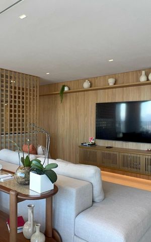 Apartamento à venda com 151m², 2 quartos e 2 vagas Apartamento à venda com 151m², 2 quartos e 2 vagasSala
