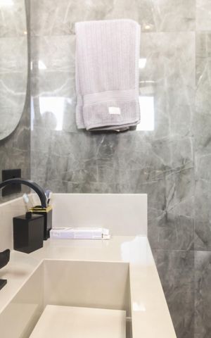 Apartamento para alugar com 144m², 1 quarto e 1 vaga Apartamento para alugar com 144m², 1 quarto e 1 vagaBanheiro Suíte