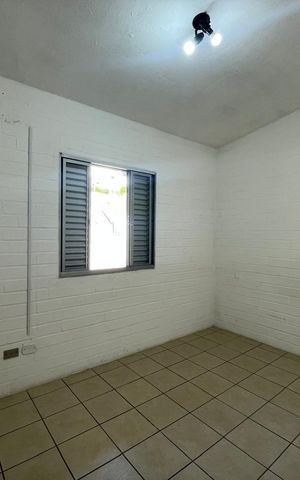 Casa de condomínio à venda com 52m², 2 quartos e 1 vaga