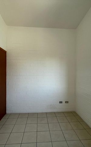 Casa de condomínio à venda com 52m², 2 quartos e 1 vaga