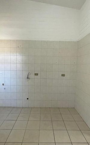 Casa de condomínio à venda com 52m², 2 quartos e 1 vaga