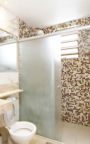 Apartamento à venda com 83m², 3 quartos e 1 vagaBanheiro Social