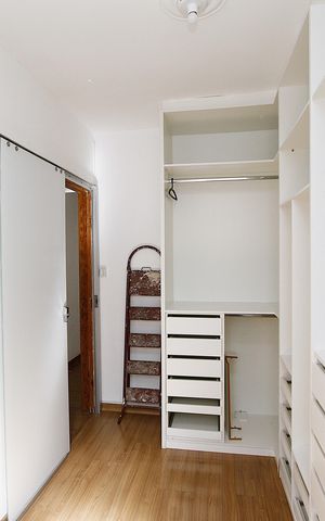 Apartamento à venda com 83m², 3 quartos e 1 vagaQuarto 1