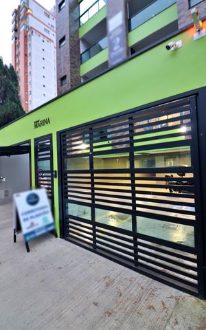 Apartamento à venda com 57m², 2 quartos e 1 vagaFachada