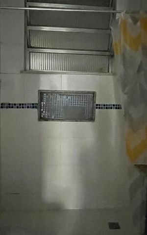Apartamento à venda com 46m², 1 quarto e sem vaga Apartamento à venda com 46m², 1 quarto e sem vagaBanheiro