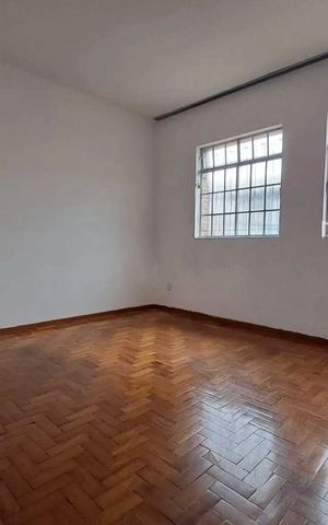 Casa para alugar com 369m², 3 quartos e 2 vagas