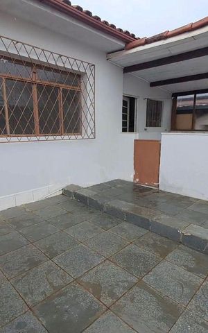 Casa para alugar com 369m², 3 quartos e 2 vagas