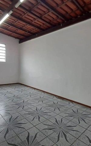 Casa para alugar com 369m², 3 quartos e 2 vagas Casa para alugar com 369m², 3 quartos e 2 vagasSala
