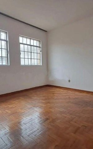 Casa para alugar com 369m², 3 quartos e 2 vagas