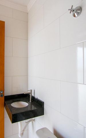 Apartamento à venda com 100m², 2 quartos e 1 vaga Apartamento à venda com 100m², 2 quartos e 1 vagaBanheiro social 2