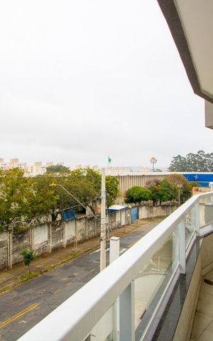 Apartamento à venda com 100m², 2 quartos e 1 vaga Apartamento à venda com 100m², 2 quartos e 1 vagaVaranda da sala e quarto 2